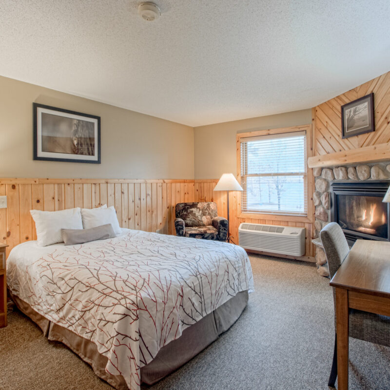 lakefront lodge rooms