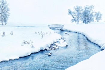 Winter Lodging at the Sugar Lake Lodge